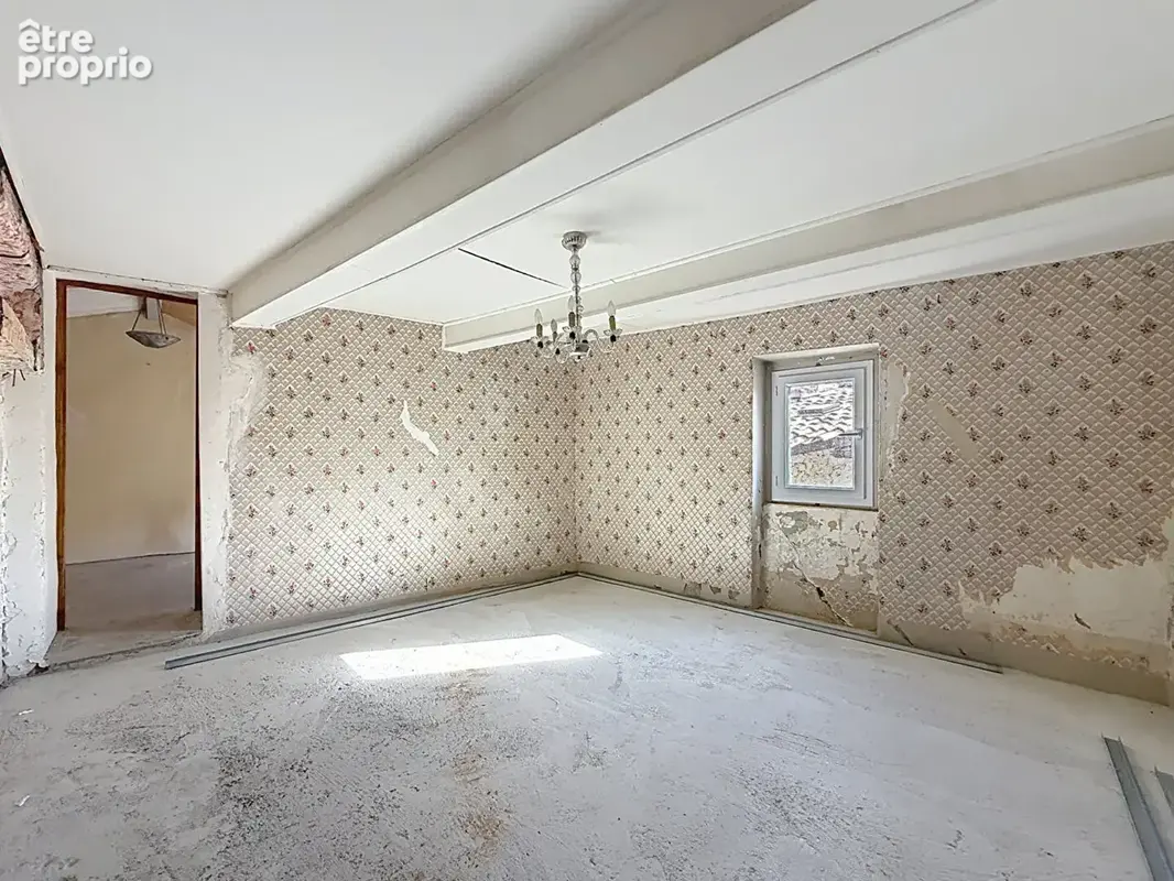 Maison 7 pièces de 137 m2 sur la commune de Massoins ! - photo 10