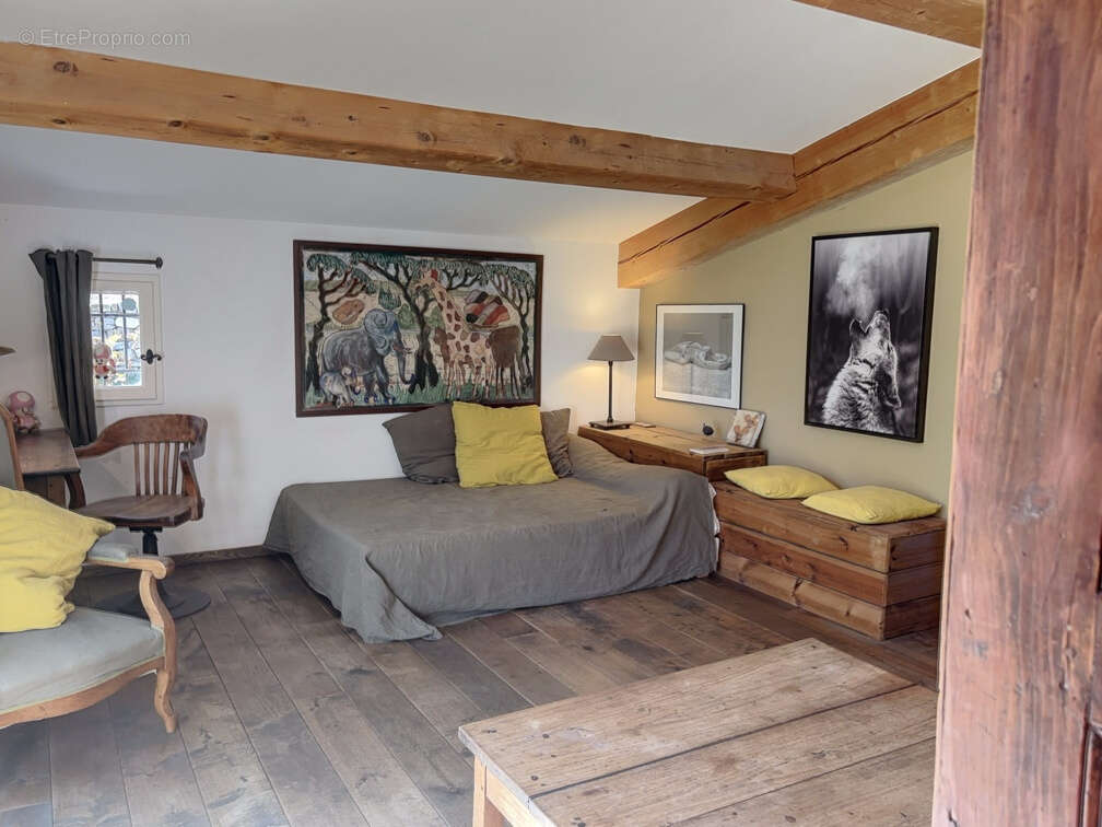 Maison à LA GARDE-FREINET