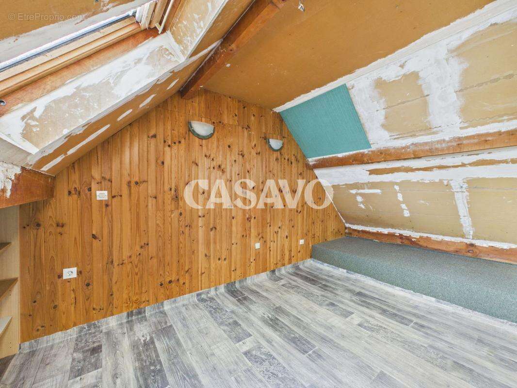 Maison à VILLEFONTAINE