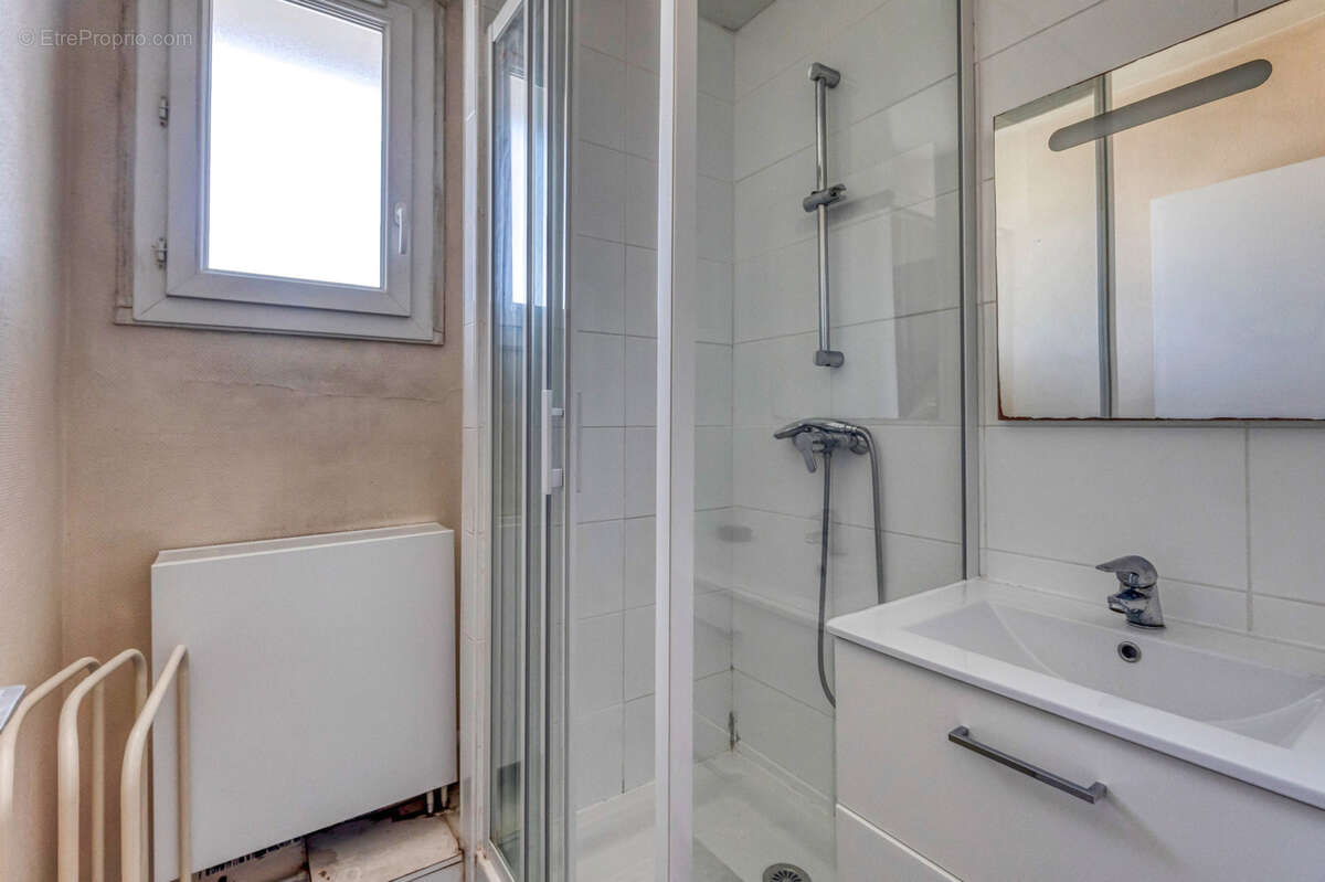 Appartement à SAINT-MARTIN-D&#039;HERES