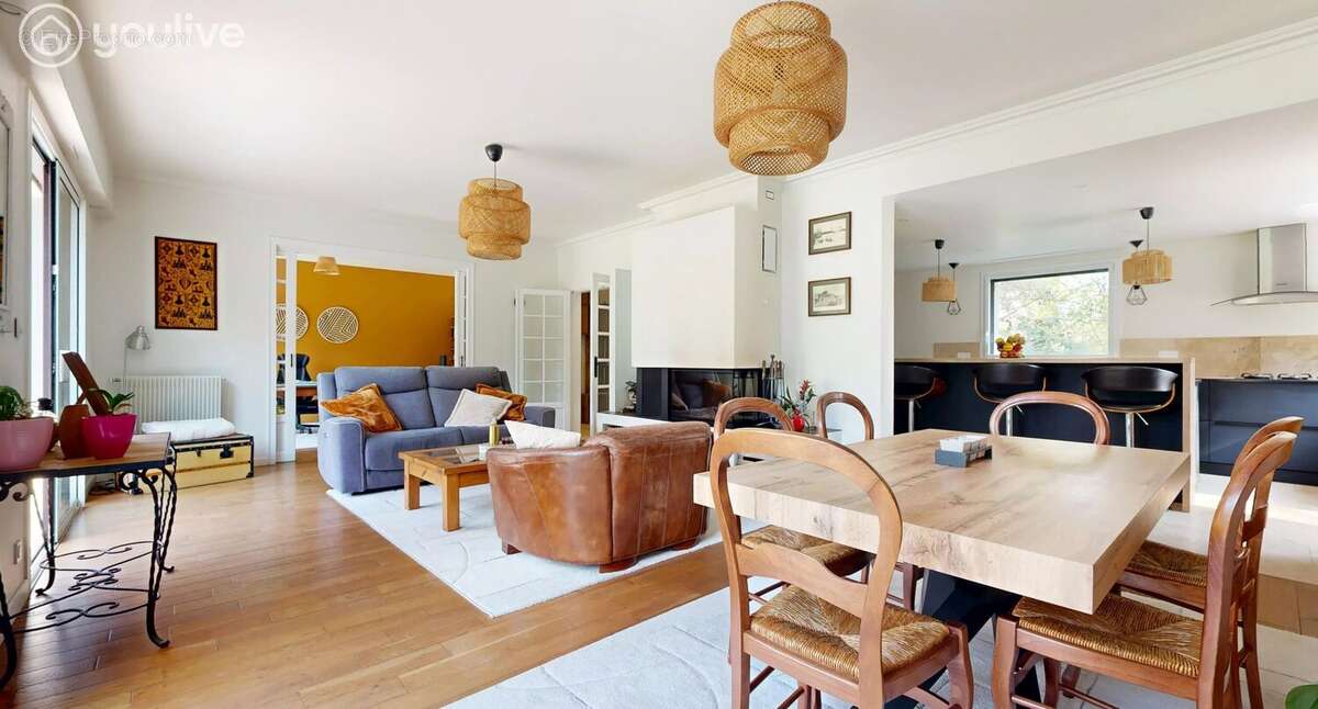 Maison à LA CHAPELLE-SUR-ERDRE