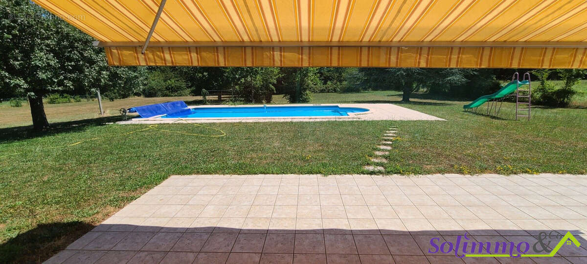 Maison à LES ABRETS