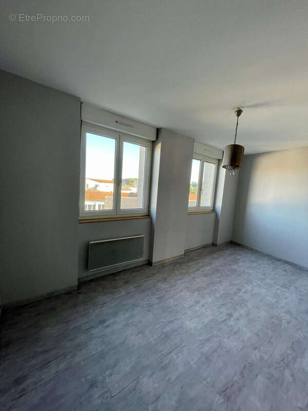 Appartement à SAINTE-SIGOLENE