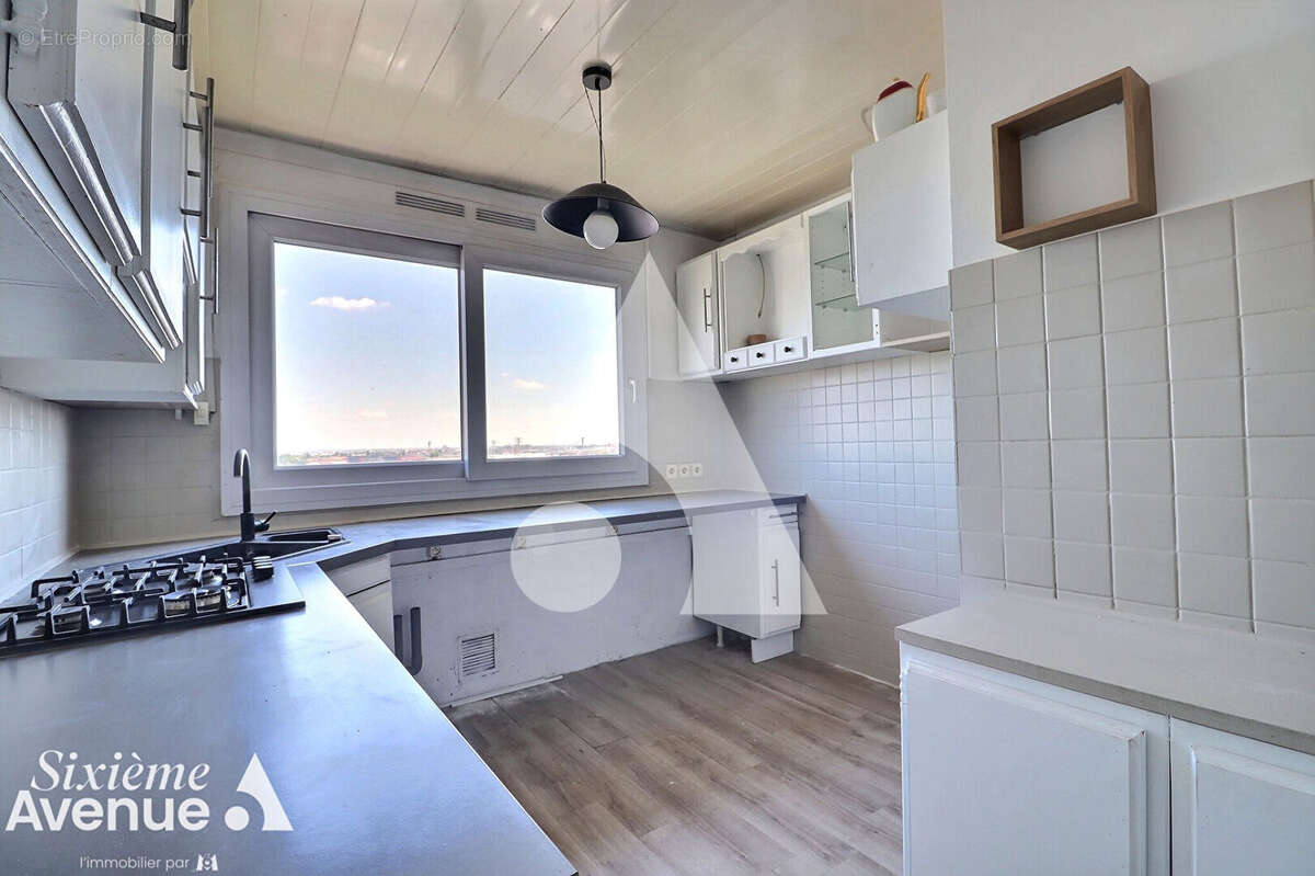 Appartement à AUBERVILLIERS