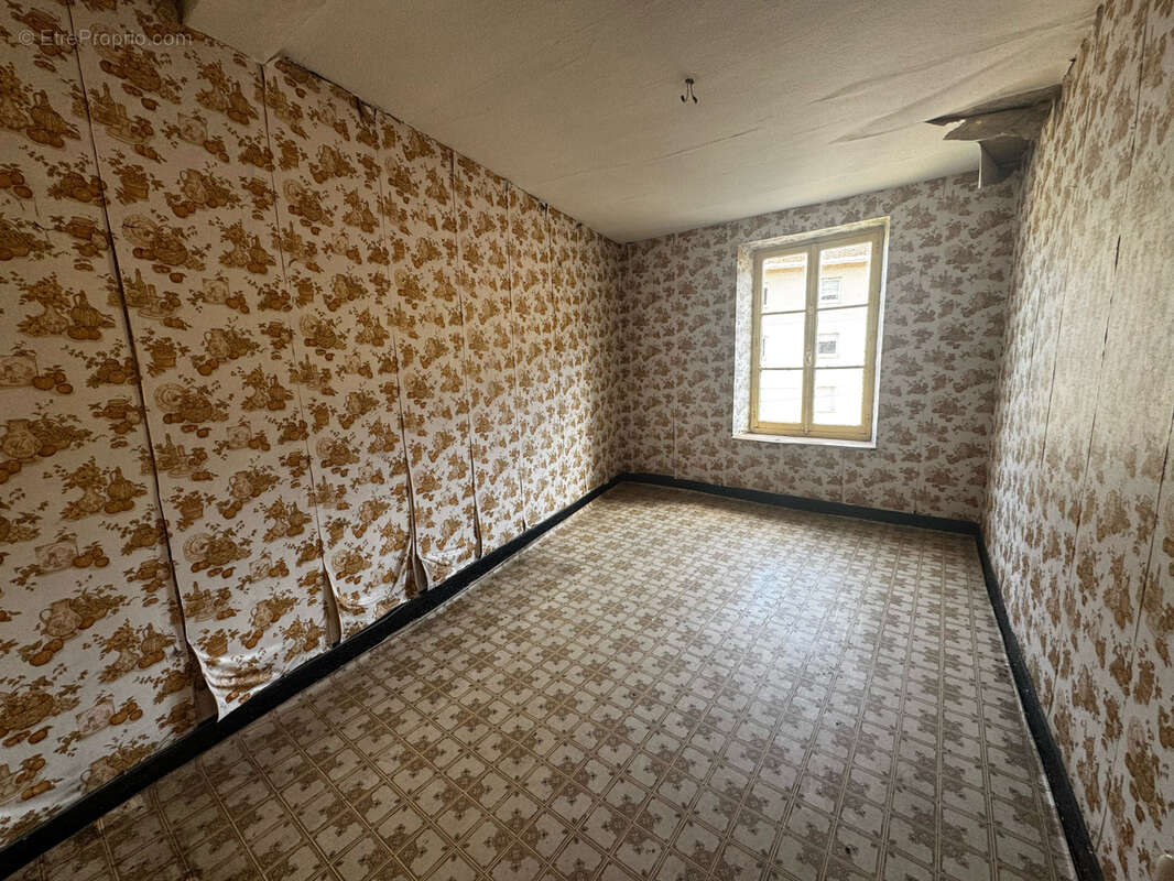 Appartement à BOURG-ARGENTAL