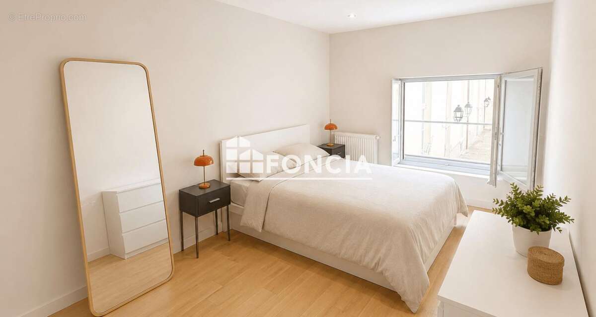 Appartement à VERSAILLES