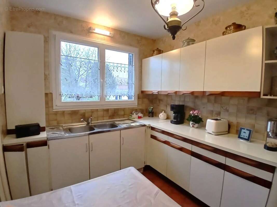 Maison à SARTROUVILLE