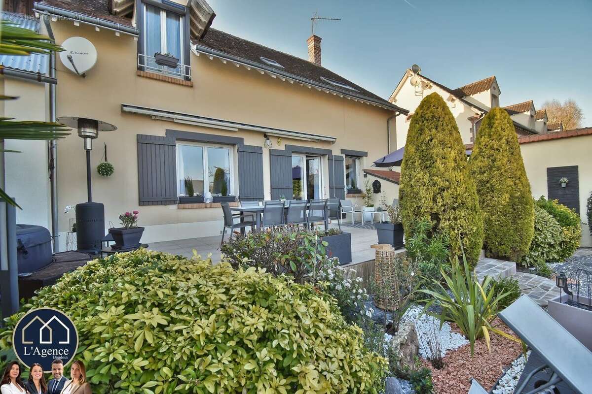 Maison 115 m² à Nogent-Le-Roi  - photo 2