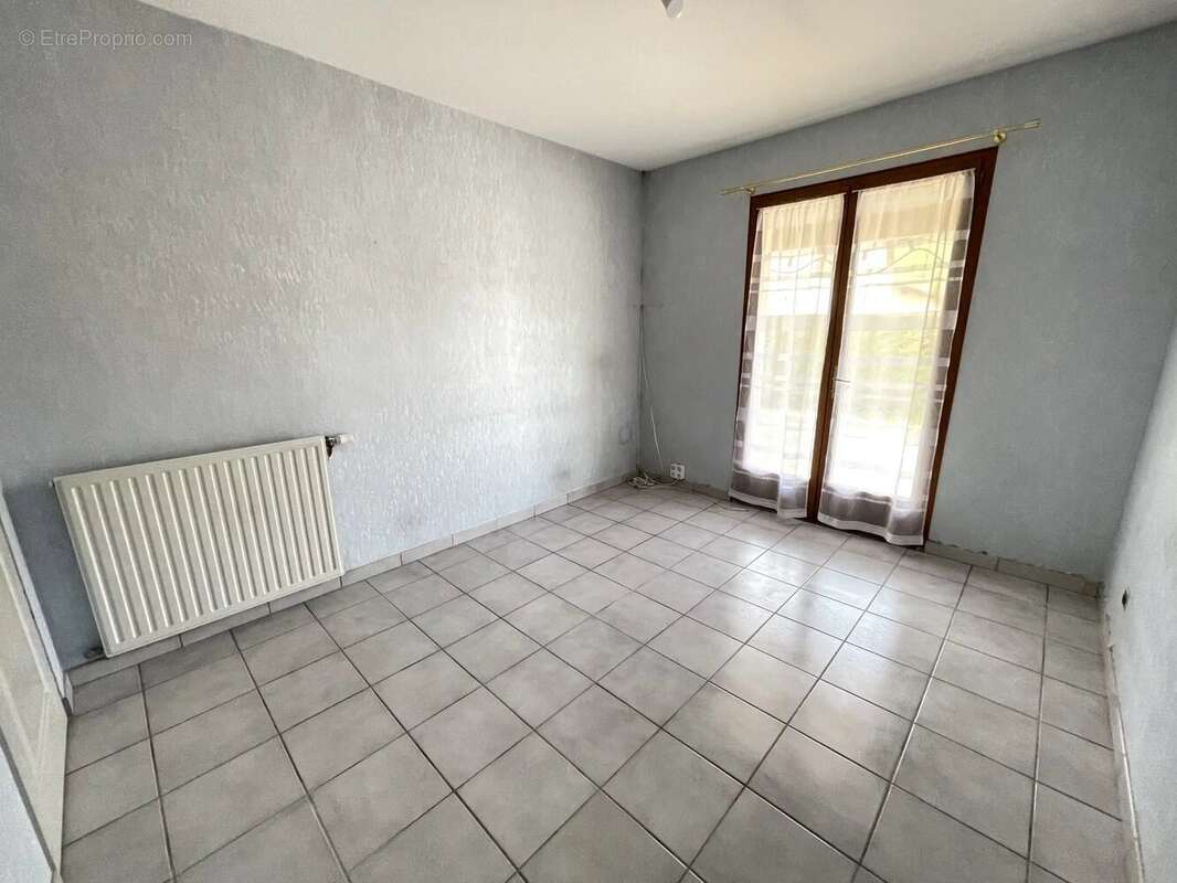 Maison à VIF