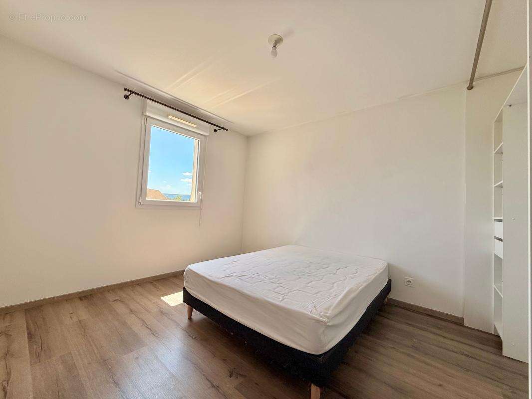 Appartement à PERRIGNY-LES-DIJON