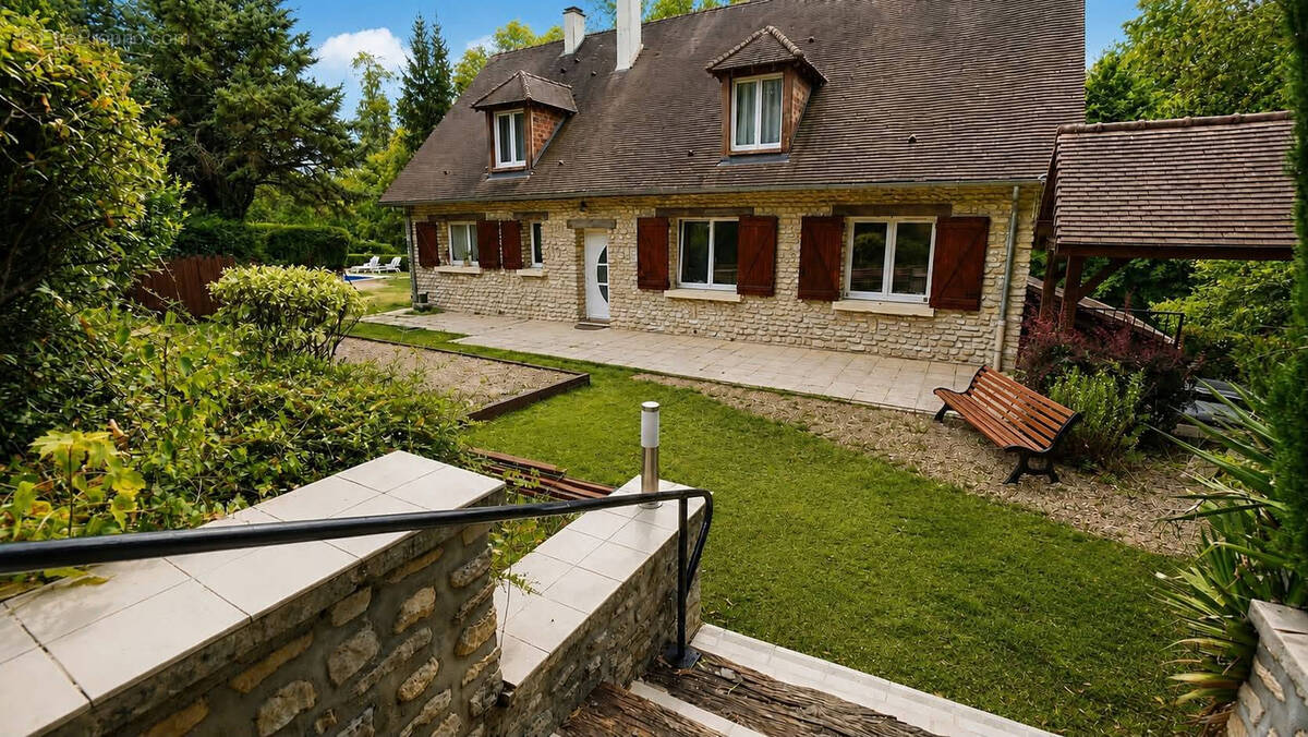 Maison à GOUSSONVILLE