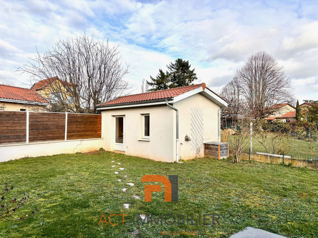 Maison à FRONTENAS