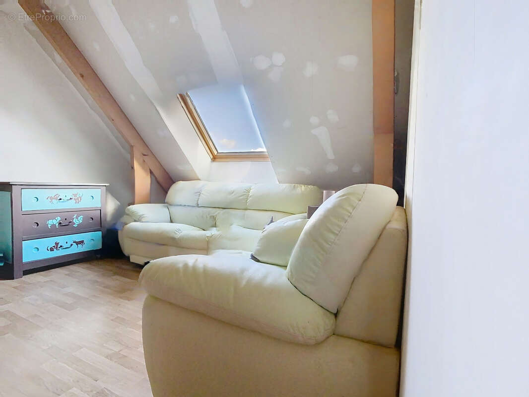 Maison à PICAUVILLE