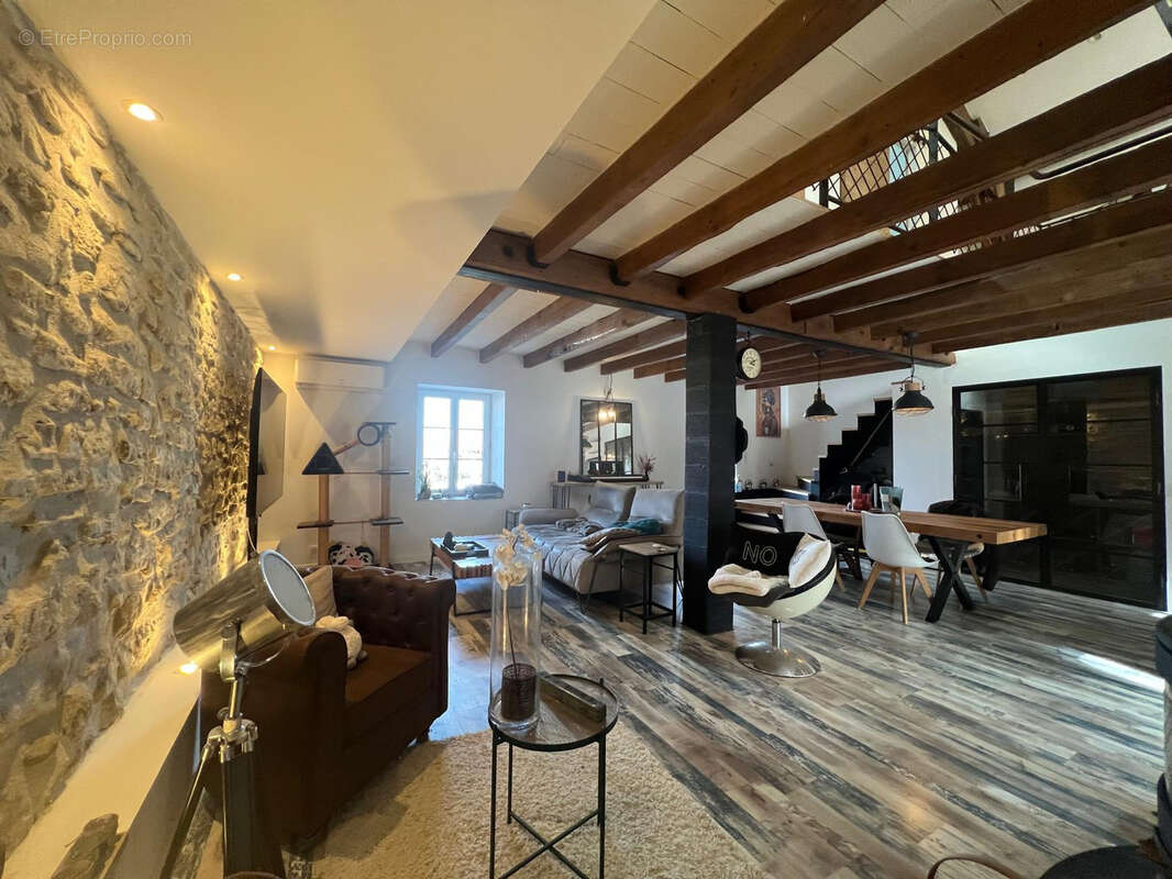Maison à VILLEFRANQUE
