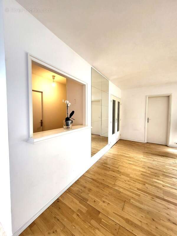 Appartement à ROSNY-SOUS-BOIS