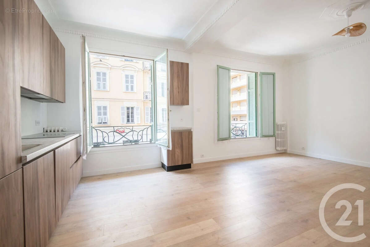 Appartement à NICE
