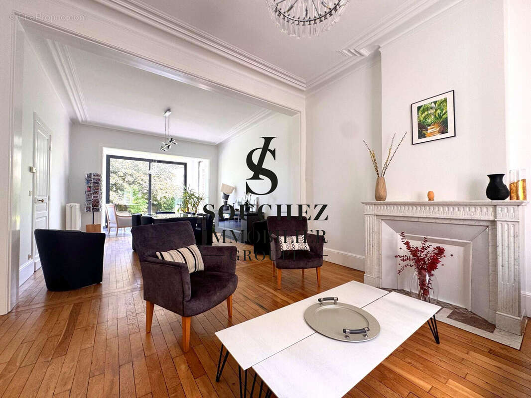 Maison 312 m² à Mazingarbe  - photo 3