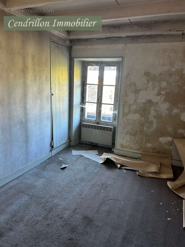 Maison à SAINT-DIZIER-LEYRENNE