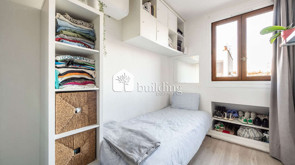 Appartement à PARIS-17E