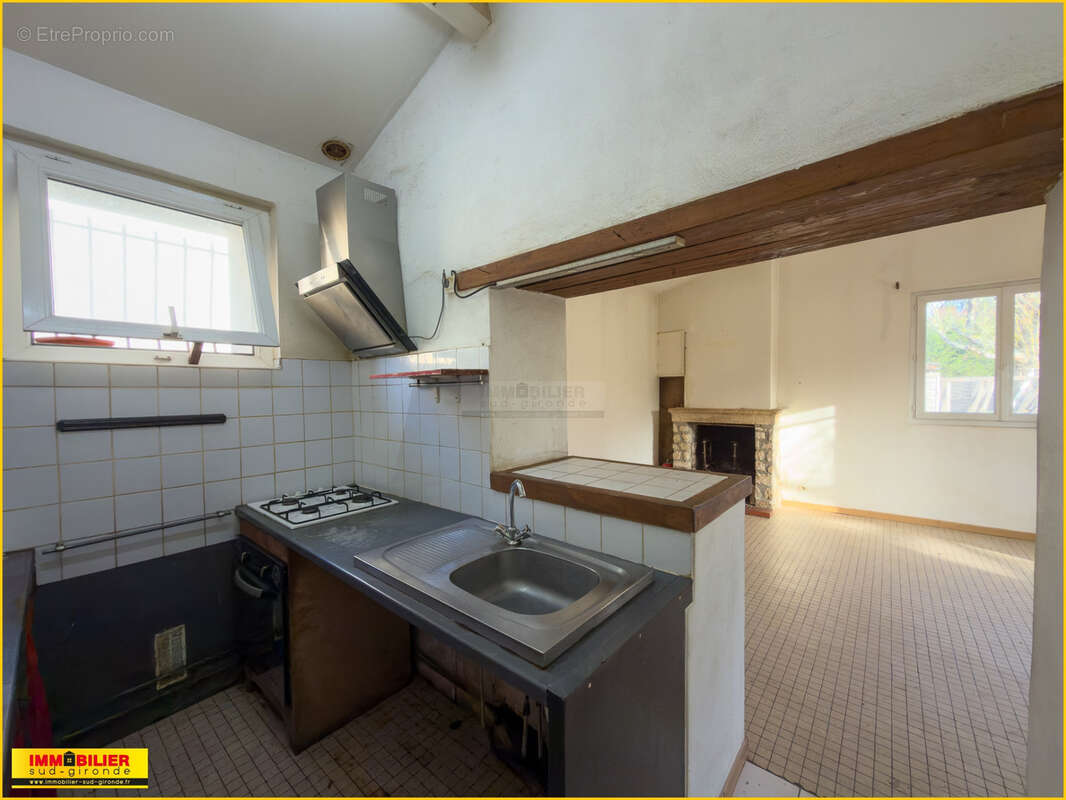 Maison à LANDIRAS