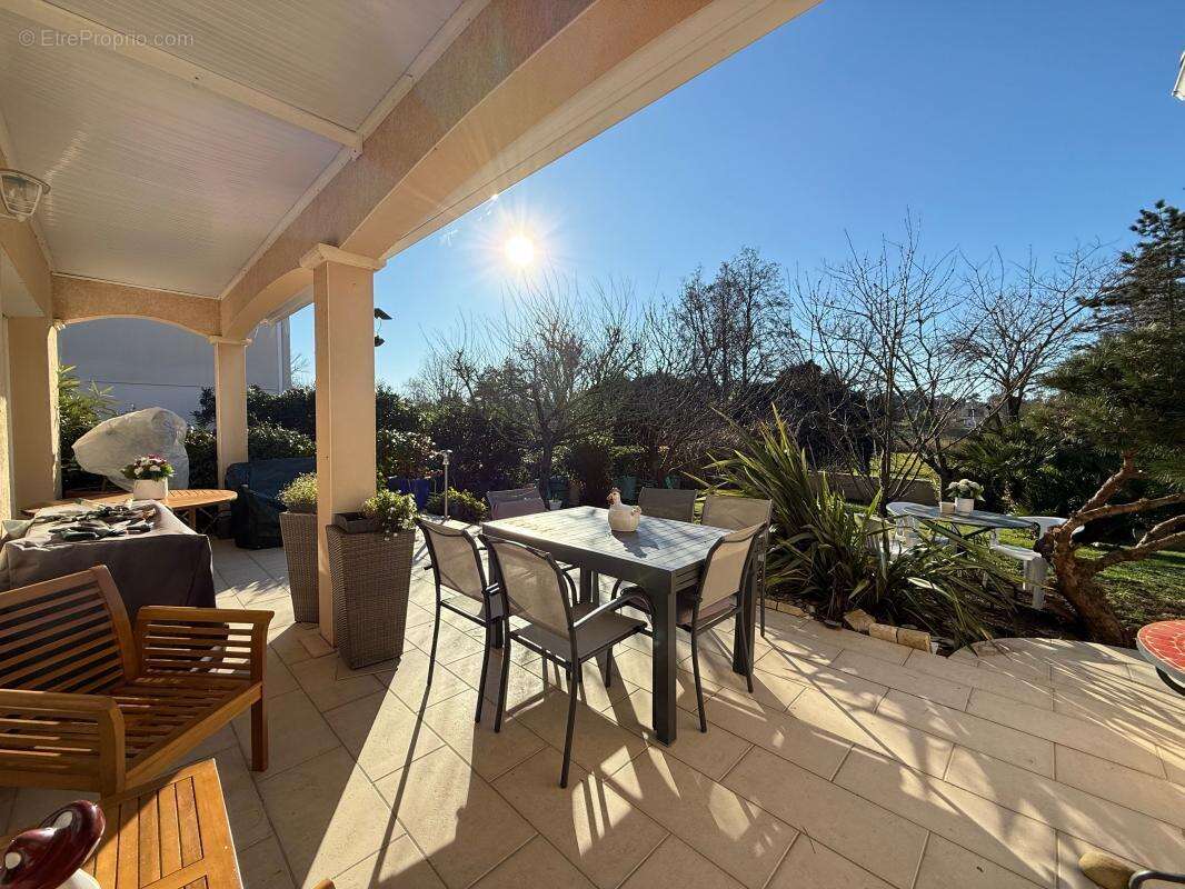 Maison à SAINT-PALAIS-SUR-MER