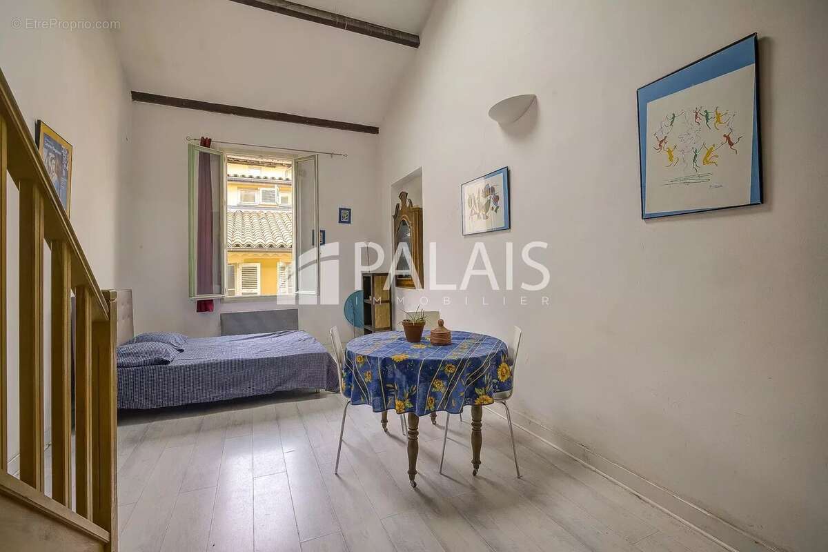 3 pièces avec Mezzanine Vieux Nice - photo 2