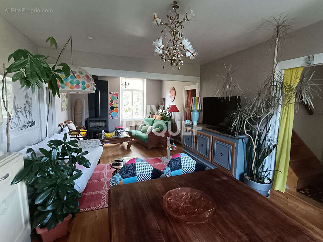 Maison à ALLEMANS-DU-DROPT