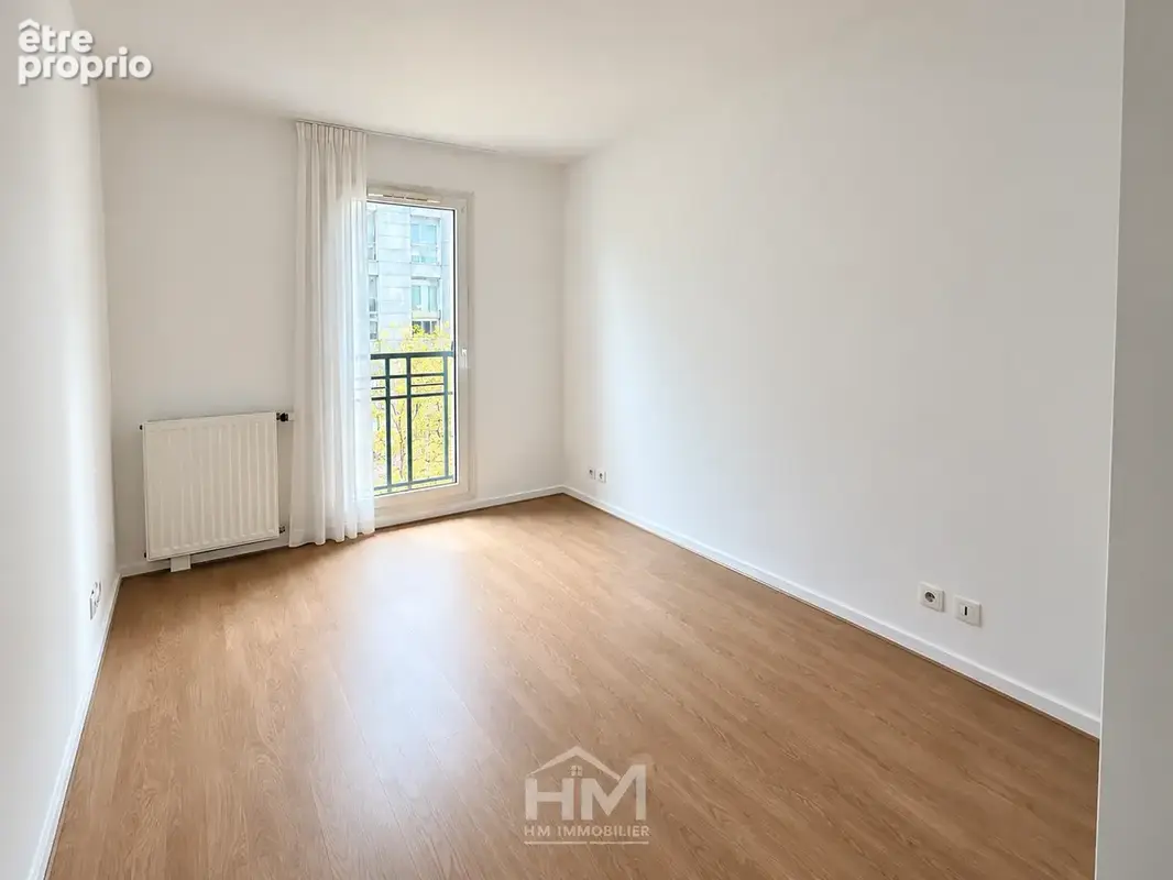 Courbevoie — Faubourg de l'Arche  Exclusivité — Appartement avec balcon et parking - photo 7