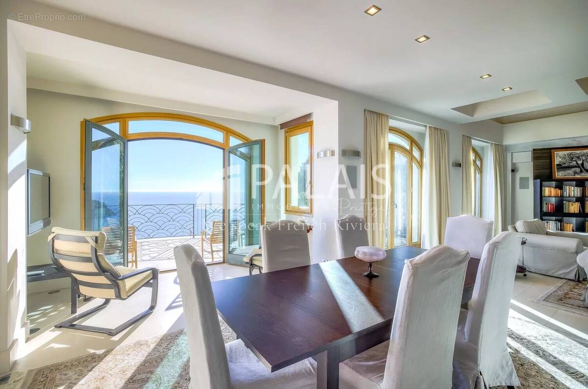Maison à VILLEFRANCHE-SUR-MER