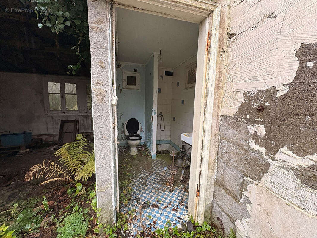 Maison à PLOUNEOUR-MENEZ