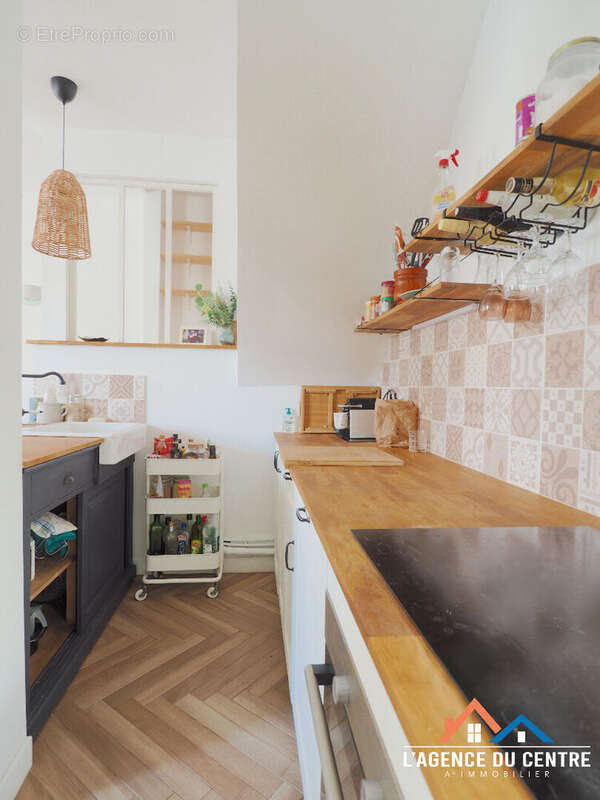 Maison à CHANTELOUP-LES-VIGNES