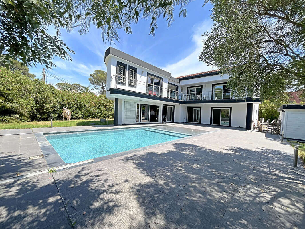 Maison à SAINT-RAPHAEL