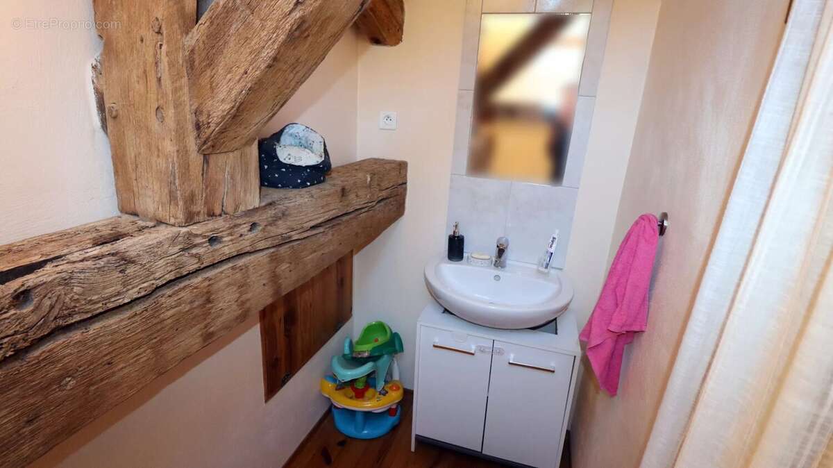 Maison à VILLETOUREIX