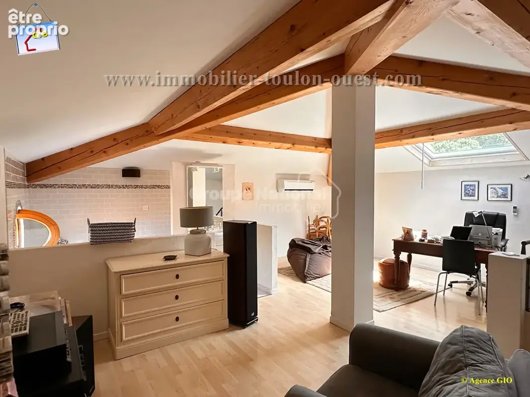 Sous-offre - evenos - villa t6 de 170 m² - terrain 4400 m² calme et arboré - piscine - garage - photo 8