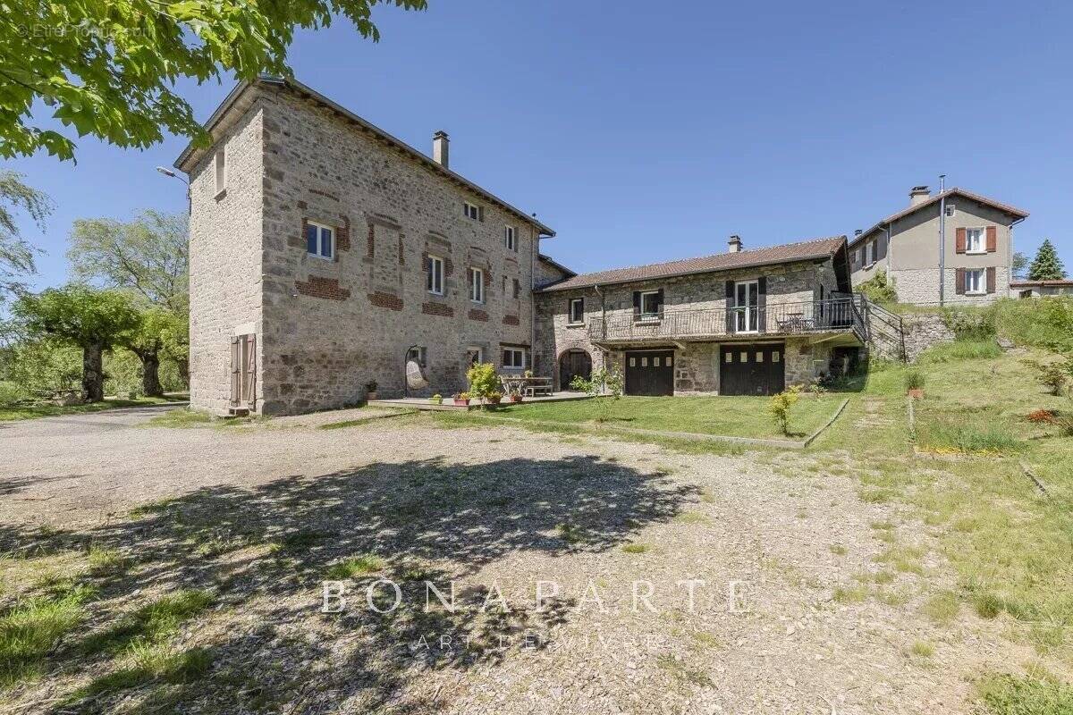 Maison à JONZIEUX