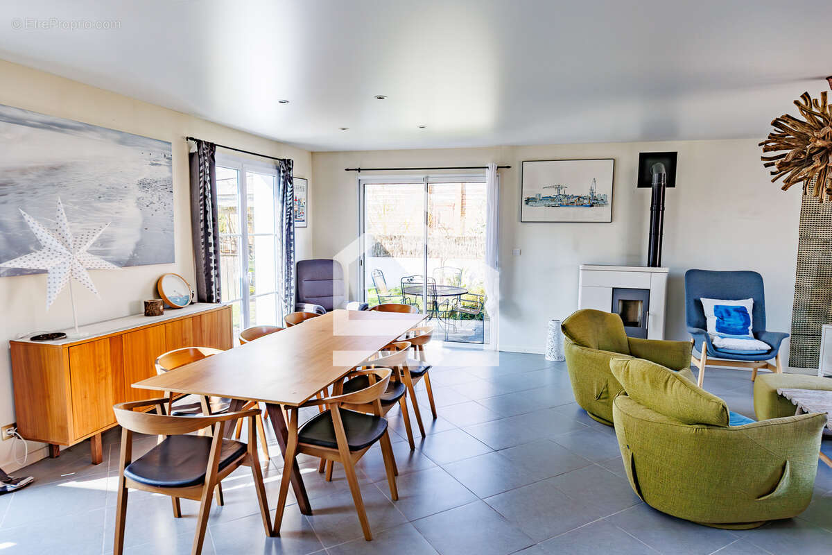 Maison à LA PLAINE-SUR-MER