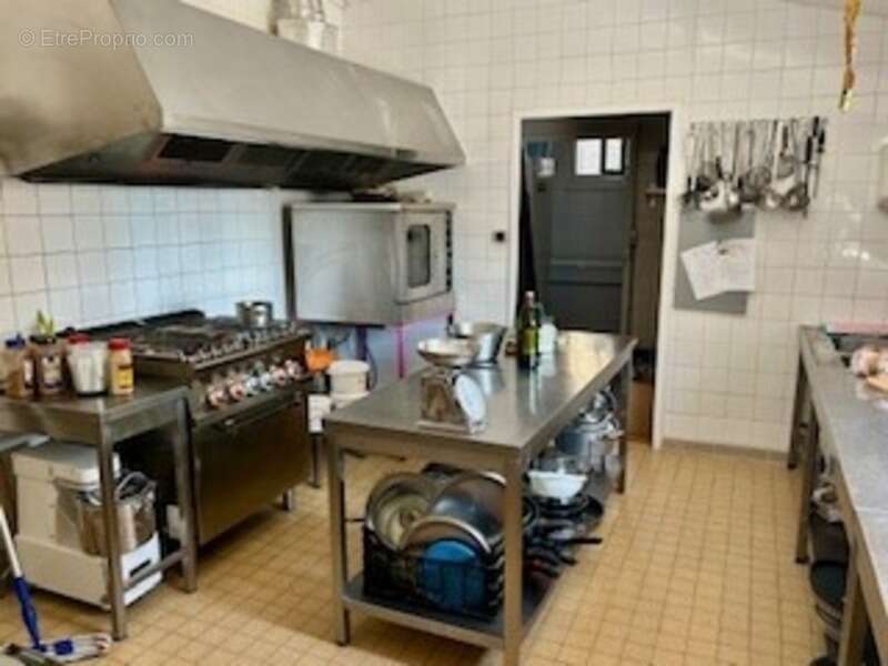LA PALUD SUR VERDON Gite avec cuisine professionnelle, piscine - photo 7