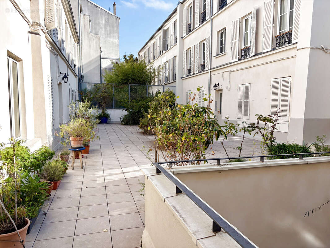 Appartement à PARIS-11E