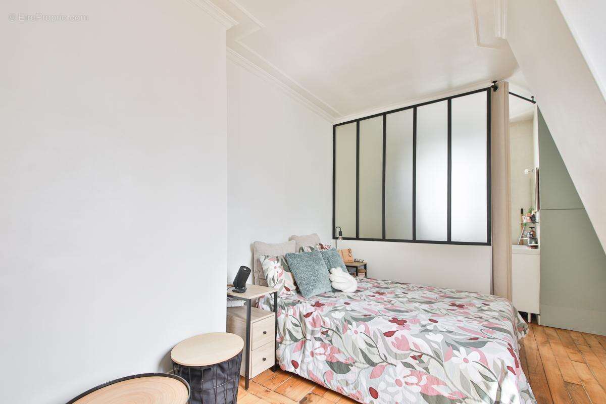 Appartement à PARIS-9E