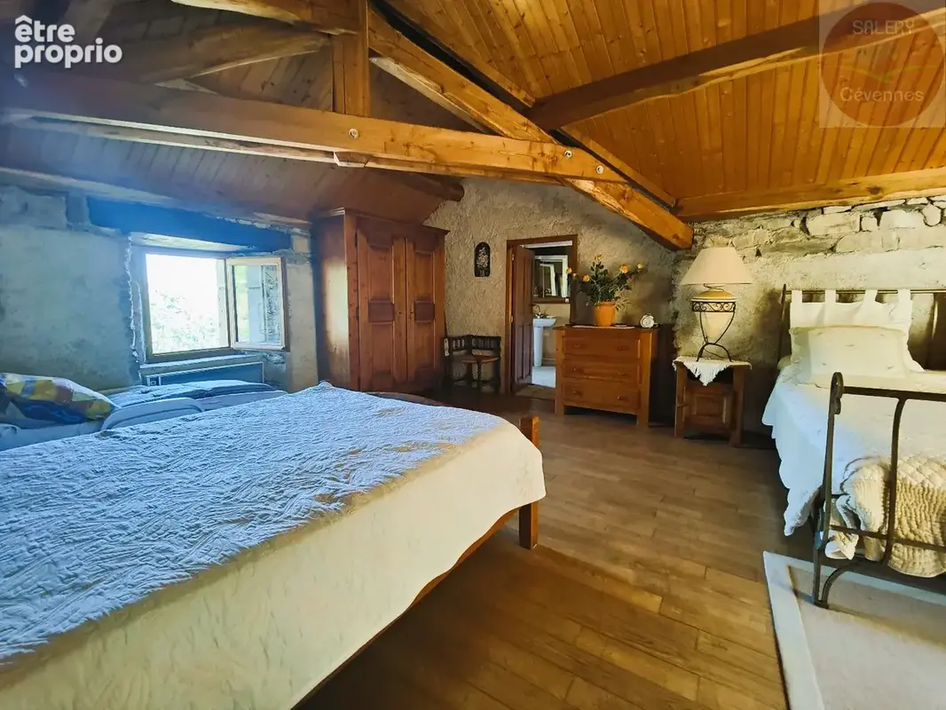 Charmante maison en pierre, terrasses ensoleillées et douceur de vivre - photo 6