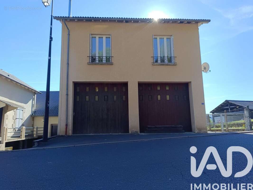 Photo 2 - Maison à SAINT-CERNIN