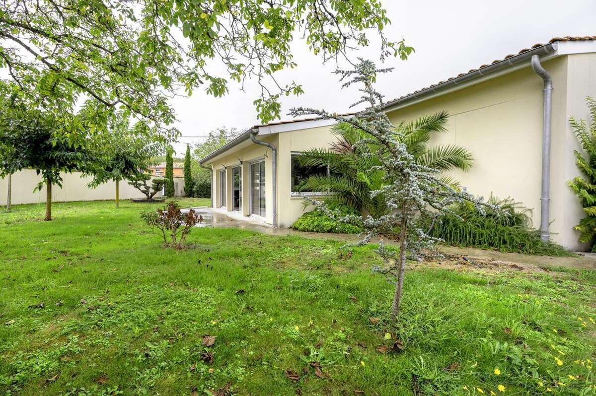 Maison à MOULIS-EN-MEDOC