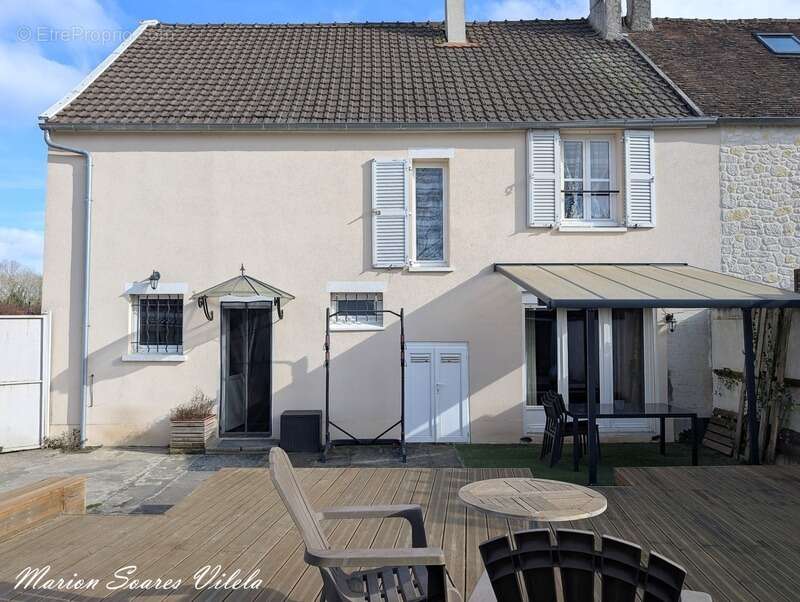 Maison à MARLES-EN-BRIE