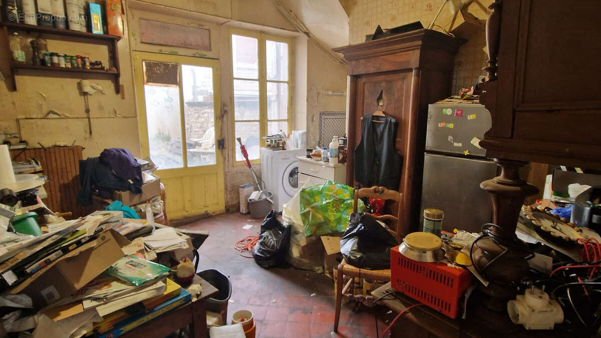 Maison à SAINT-BRIS-LE-VINEUX