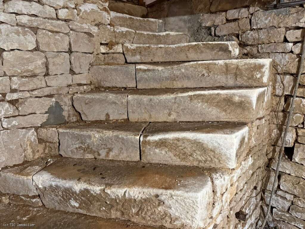 Maison à VILLEFAGNAN