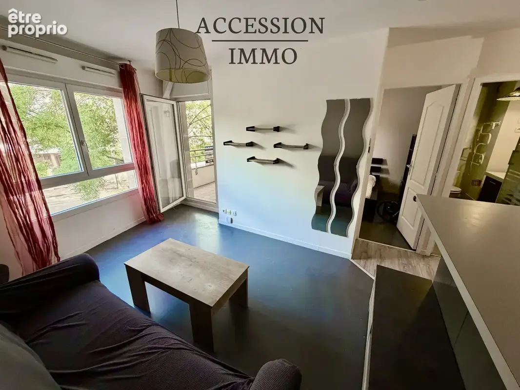 2 pièces Dijon TOISON / Château de POUILLY avec CHAMBRE sur Gd BALCON Gde Cave Accès piscine Pkg aisé - photo 8