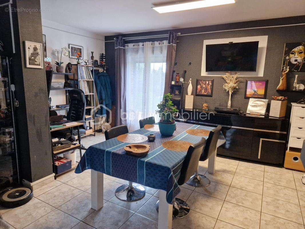 Maison à ESSIGNY-LE-GRAND