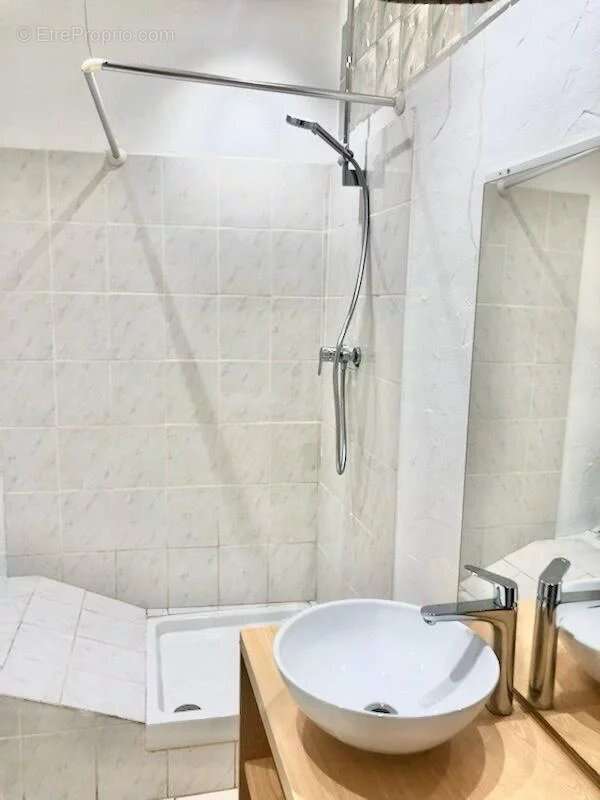 Appartement à LE MUY