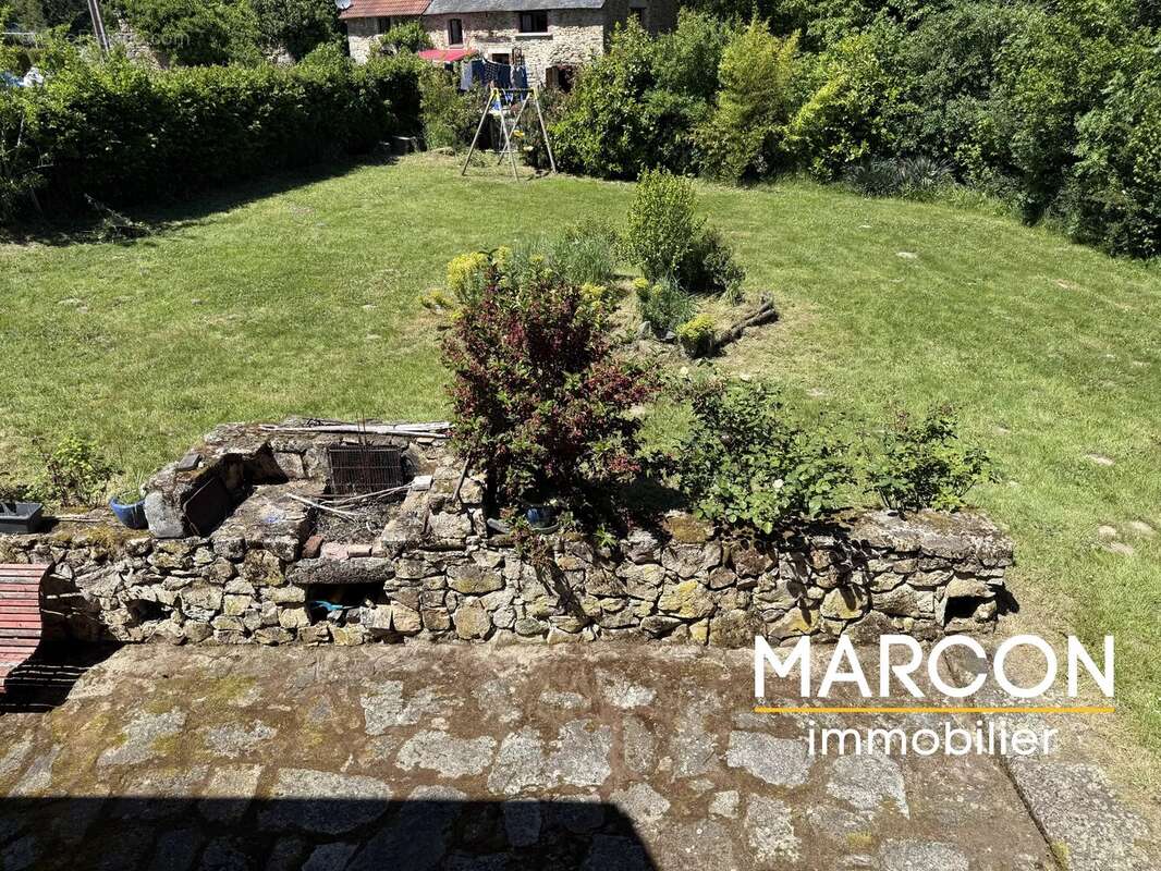 Belle fermette de 176 m² - Secteur JARNAGES - photo 7