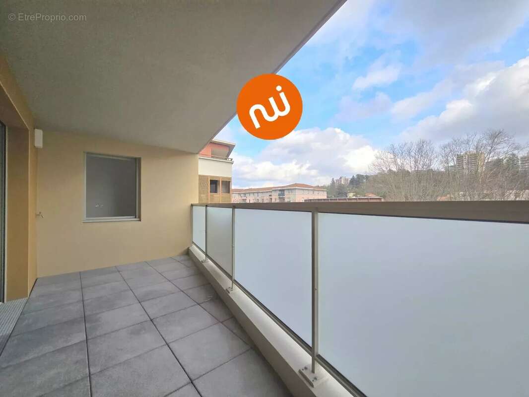 Appartement à TASSIN-LA-DEMI-LUNE